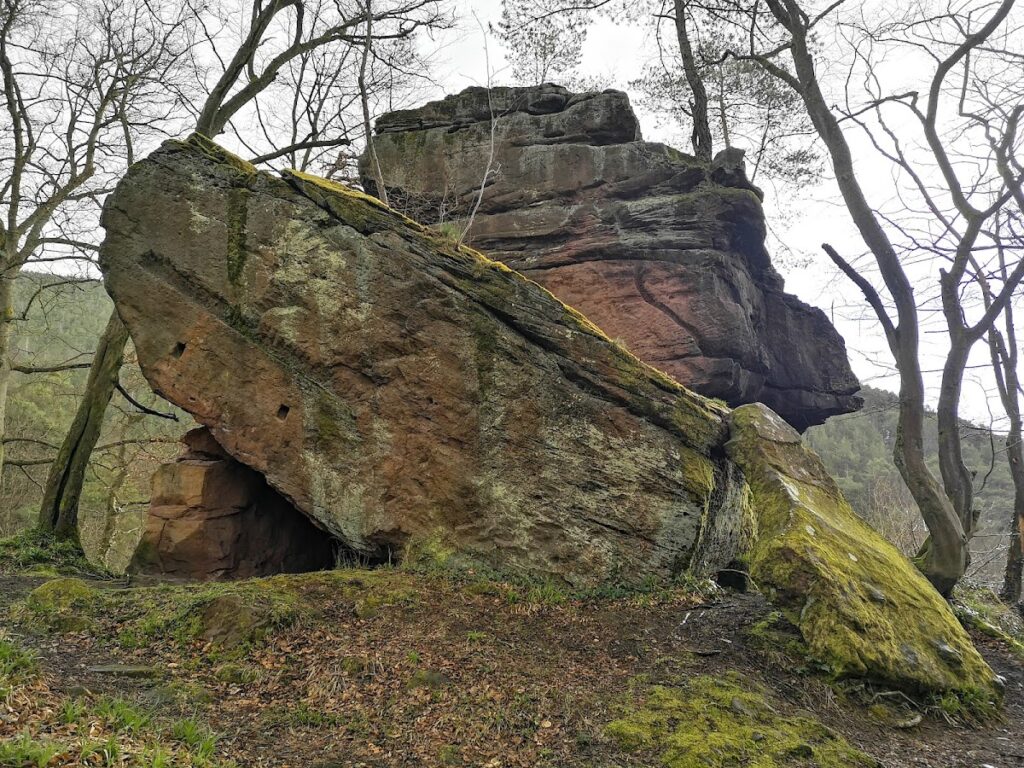 Nonnenfels: A Medieval Rock Castle and Natural Monument in Germany 1 Nonnenfels