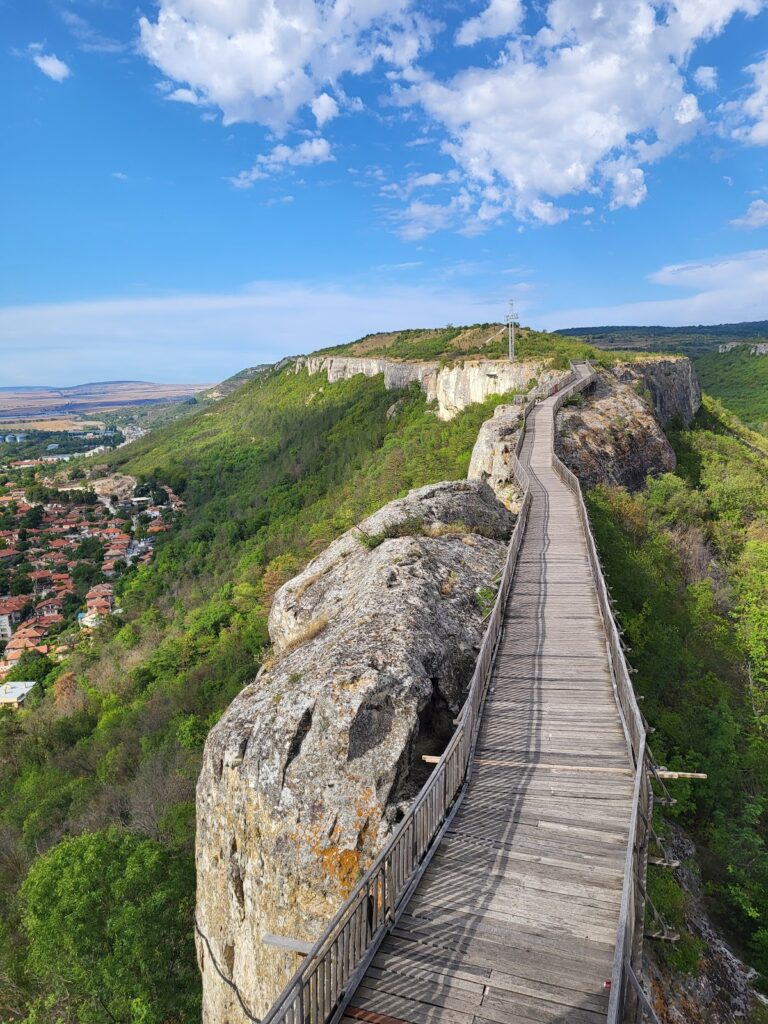 Ovech Fortress: A Byzantine and Bulgarian Stronghold in Bulgaria