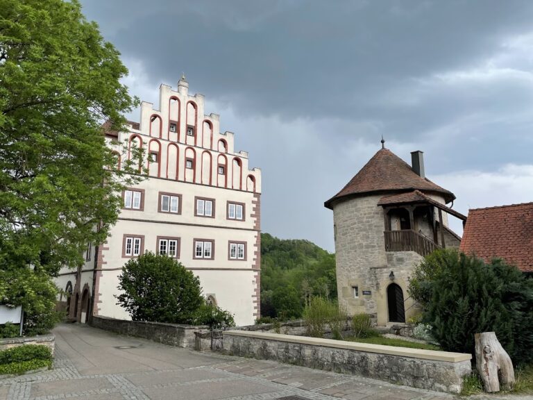 Unteres Schloss: A Hilltop Castle in Vellberg, Germany