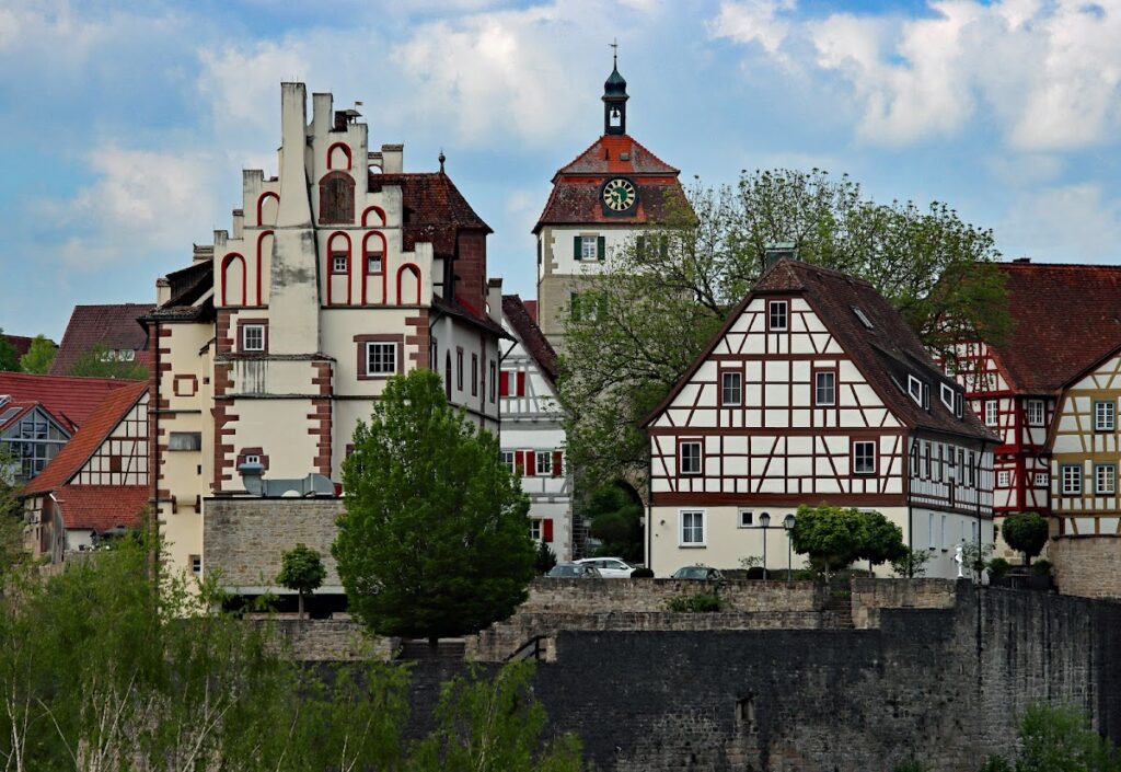 Unteres Schloss: A Hilltop Castle in Vellberg, Germany 2 Unteres Schloss