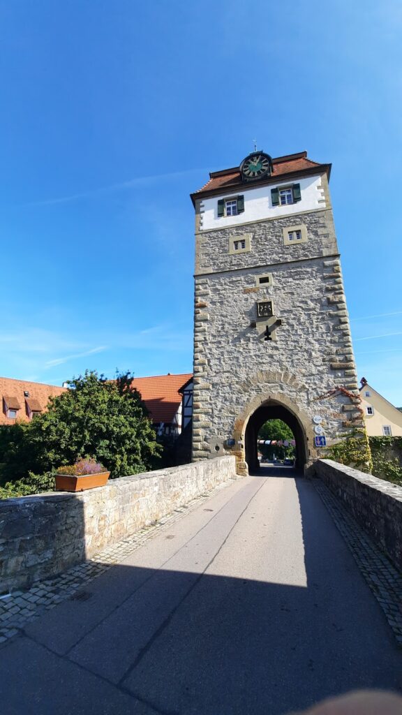 Unteres Schloss: A Hilltop Castle in Vellberg, Germany 5 Unteres Schloss