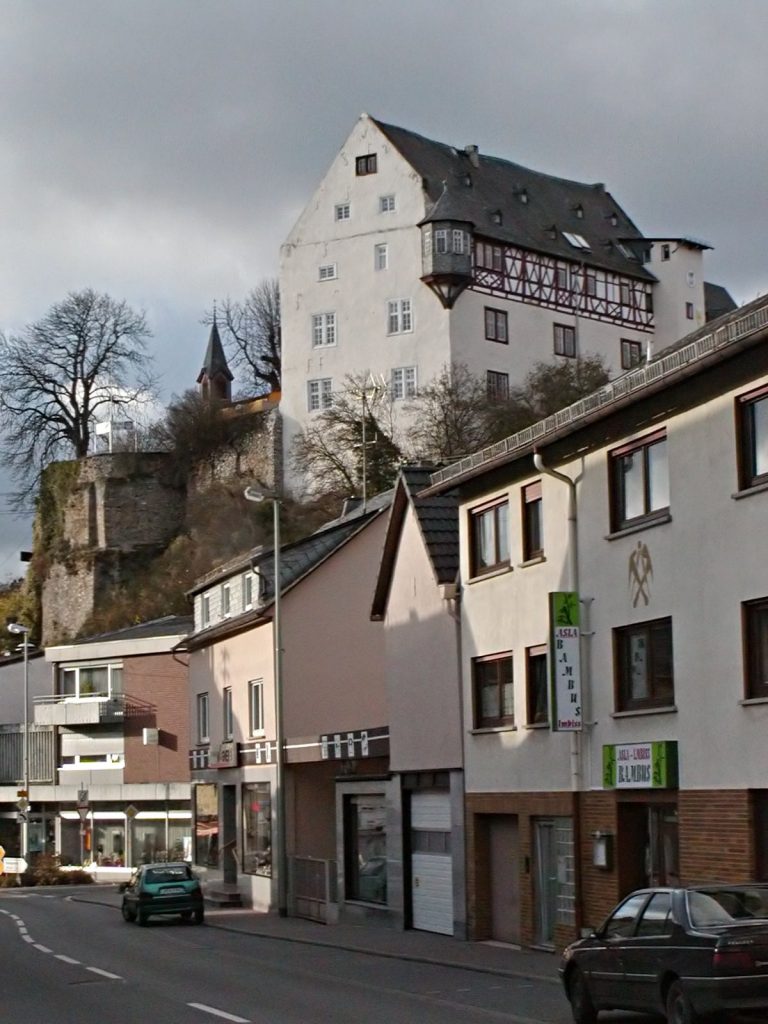 Burg Katzenelnbogen: A Medieval Spur Castle in Germany