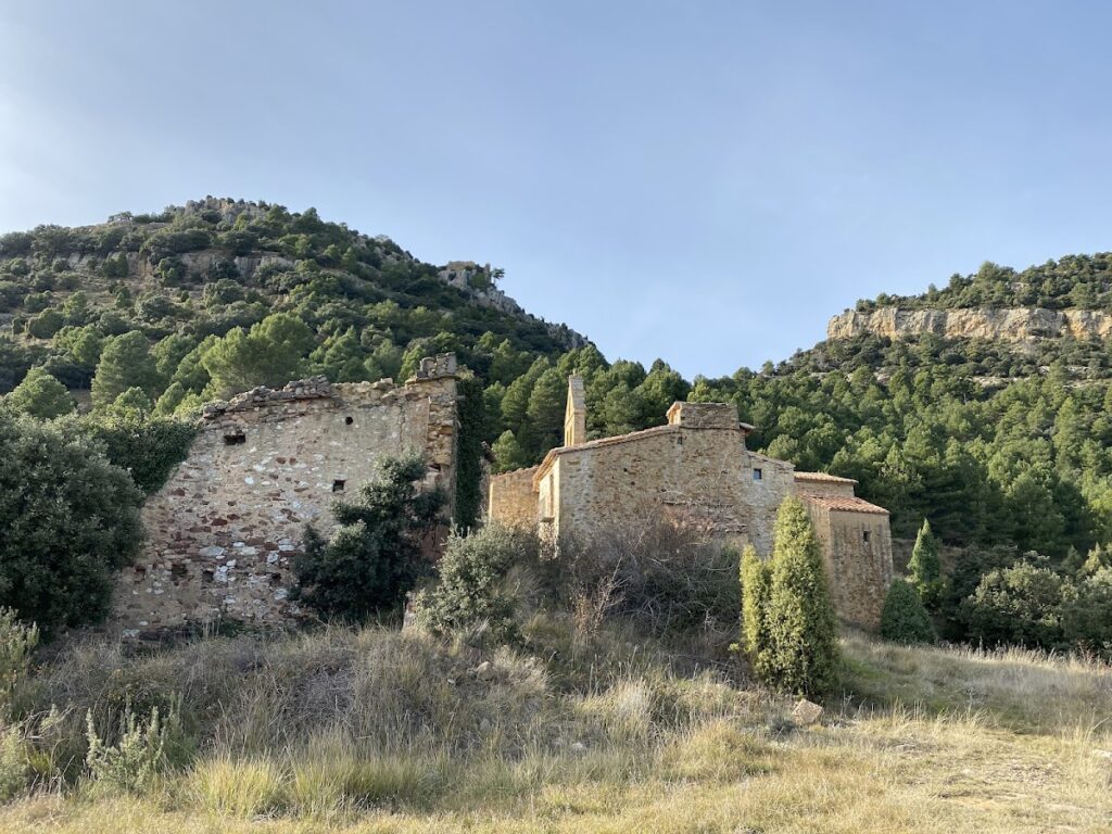 Castillo del Boi: A Medieval Rock Castle in Spain 2 Castillo del Boi