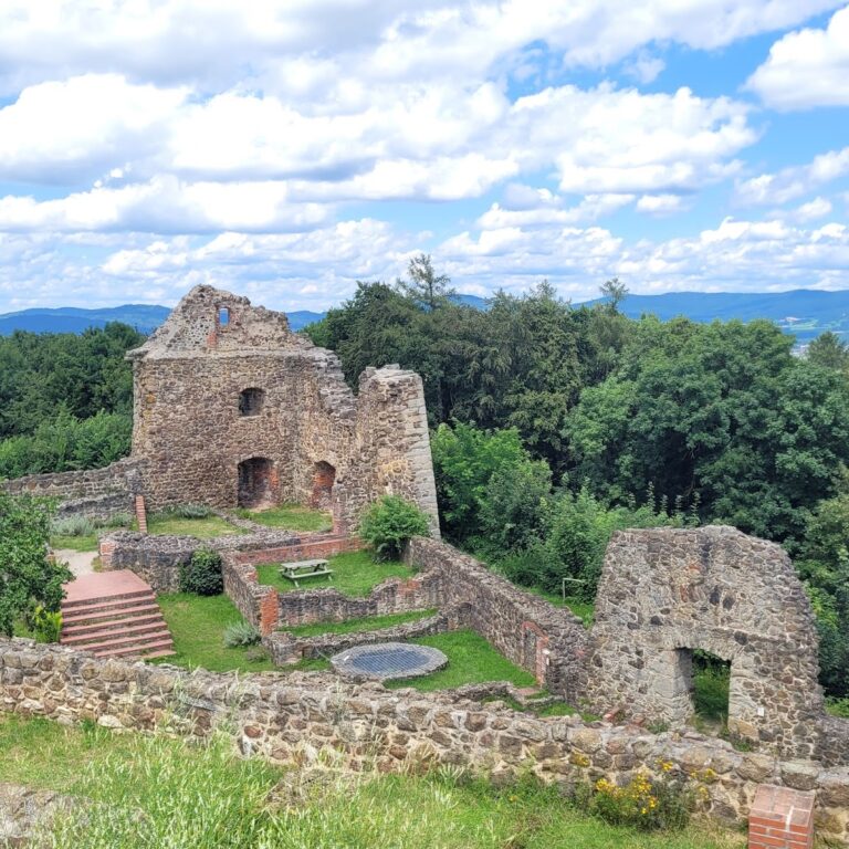 Burg Runding: A Medieval Hilltop Castle Ruin in Germany