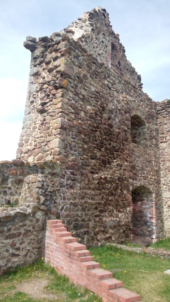 Burg Runding: A Medieval Hilltop Castle Ruin in Germany 2 Burg Runding