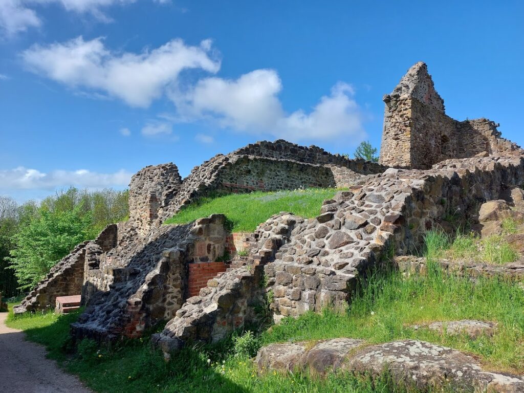 Burg Runding: A Medieval Hilltop Castle Ruin in Germany 3 Burg Runding