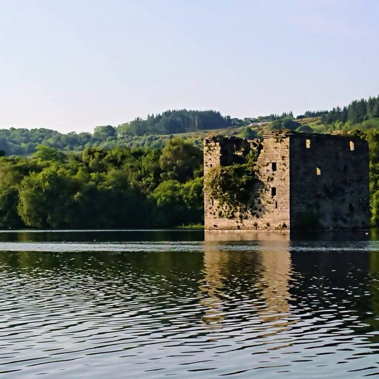 Stanely Castle: 15th-century tower house near Paisley, Scotland