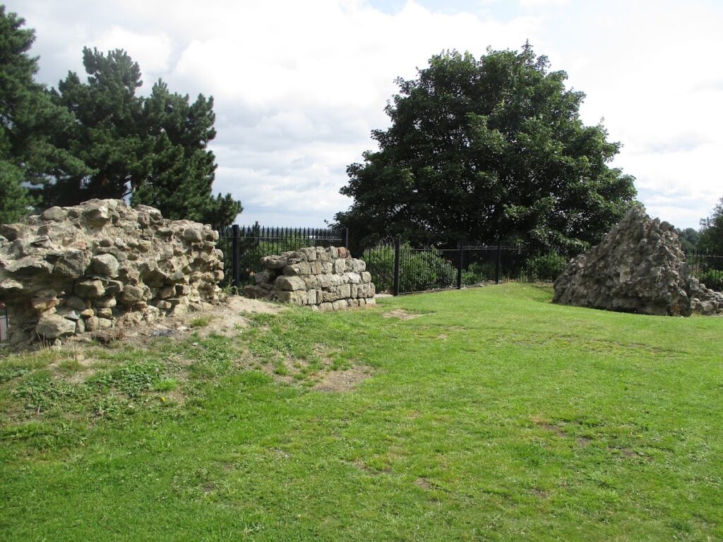 Oswestry Castle: A Medieval Motte-and-Bailey Castle in Shropshire 1 Oswestry Castle