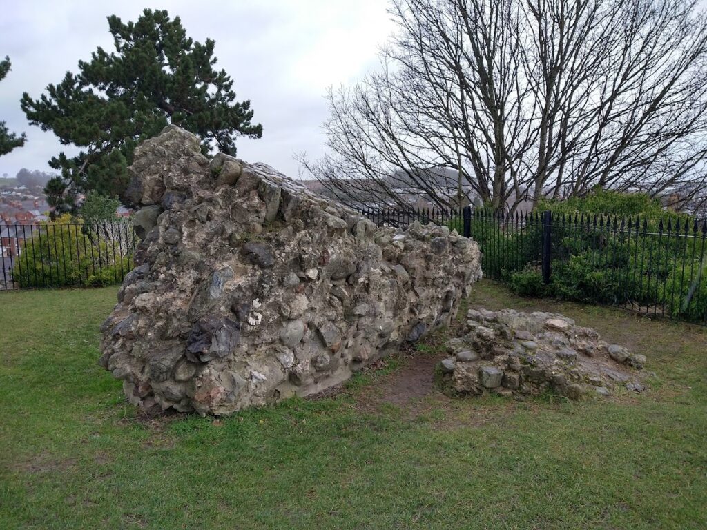 Oswestry Castle: A Medieval Motte-and-Bailey Castle in Shropshire 3 Oswestry Castle