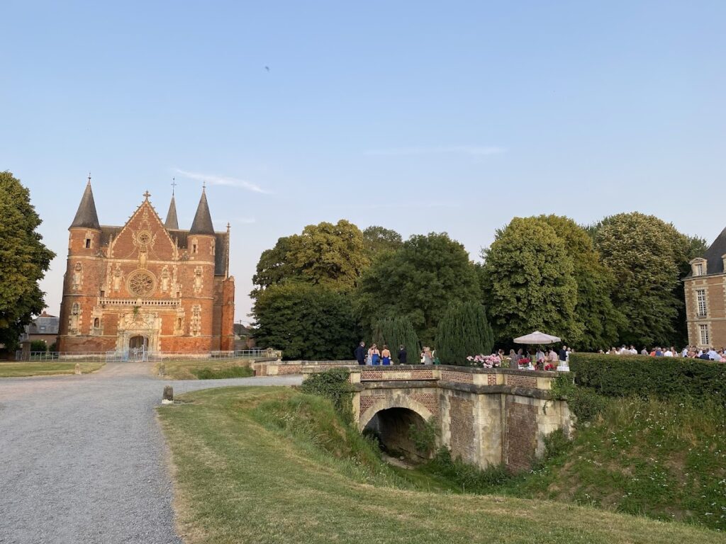 Château de Tilloloy: A Rebuilt Seventeenth-Century Residence in France 2 Château de Tilloloy