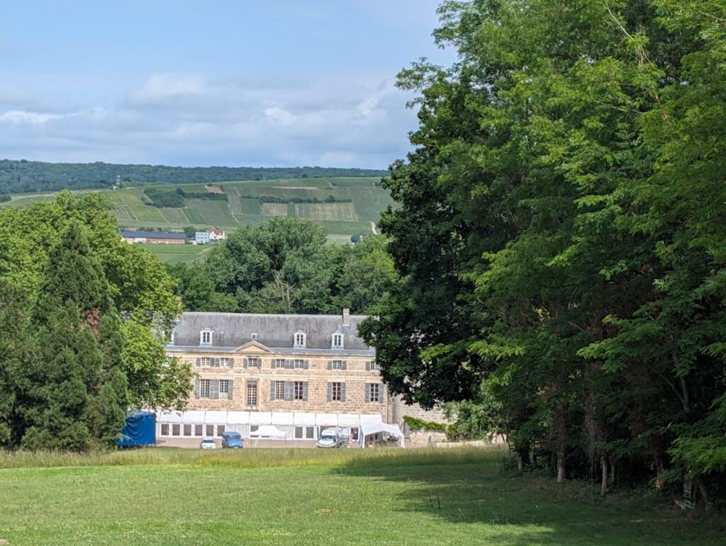 Château de Tilloloy: A Rebuilt Seventeenth-Century Residence in France 3 Château de Tilloloy