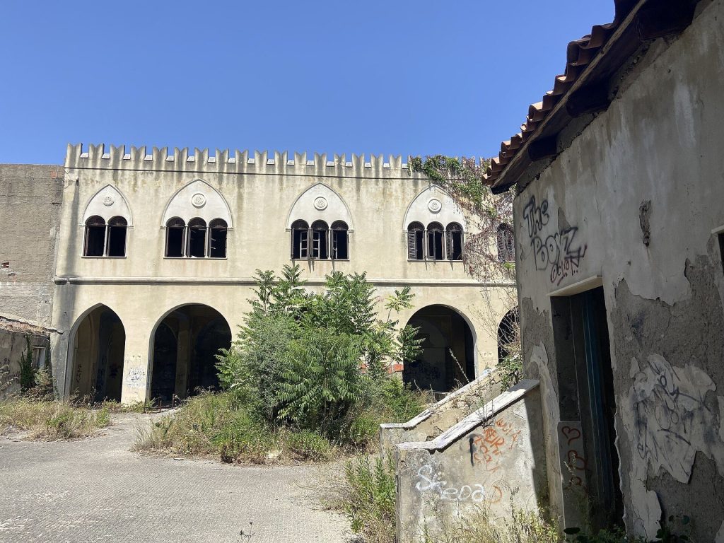 Forte Castellaccio (Messina): A Sixteenth-Century Fortress 1 Forte Castellaccio (Messina)