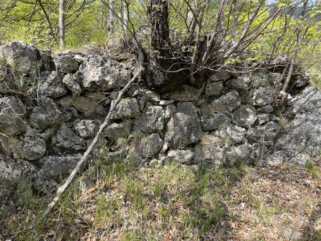 Dajti Castle: A Late-Antique Fortification in Albania 1 Dajti Castle
