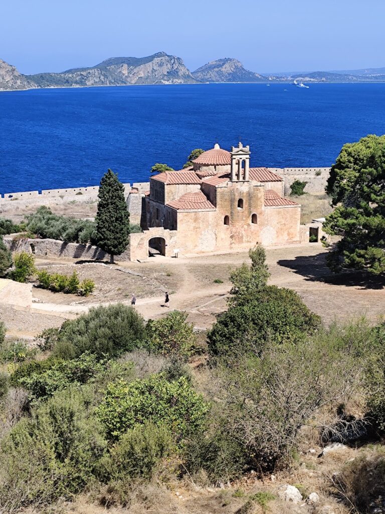 New Navarino Fortress: An Ottoman Stronghold at Pylos 4 New Navarino Fortress