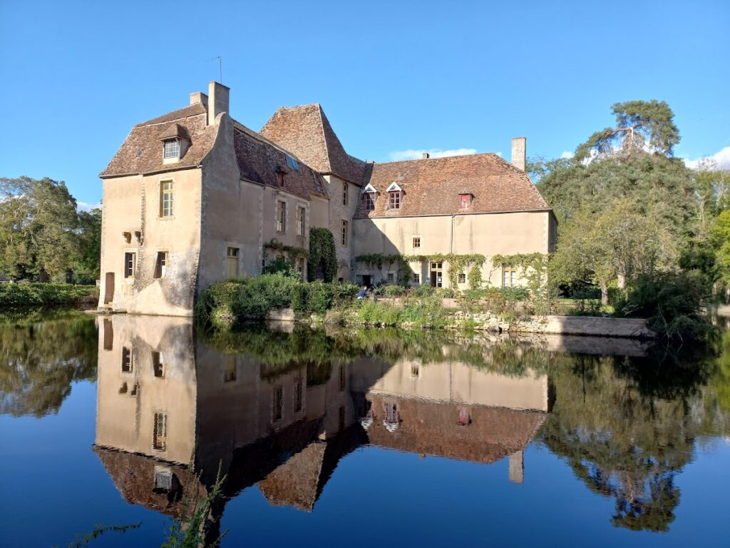 Château de Lantilly: A Medieval Fortified Residence in France 2 Château de Lantilly