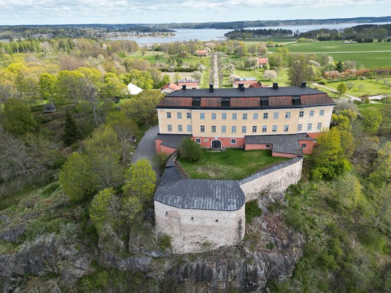 Hörningsholm Castle: A Swedish Manor House and Former Medieval Castle