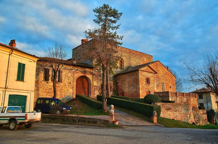 Pietra de’ Giorgi Castle: A Medieval Fortification in Italy