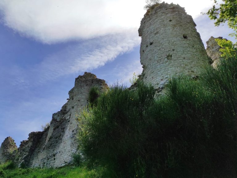 Roccacolonnalta Castle: A Medieval Fortress in Italy