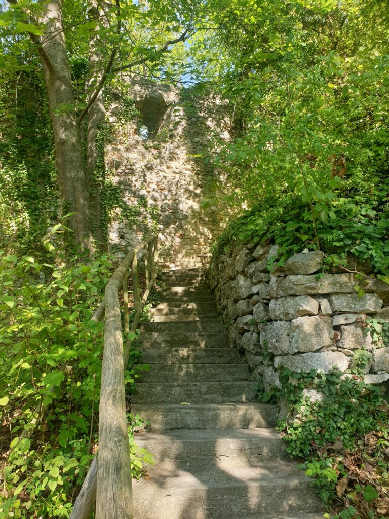 Burg Klingenstein: A Medieval Hilltop Ministerial Castle in Germany 2 Burg Klingenstein