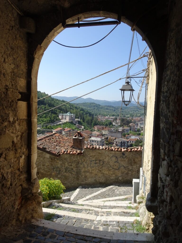 Castello di Carsoli: Medieval Hilltop Castle in Italy