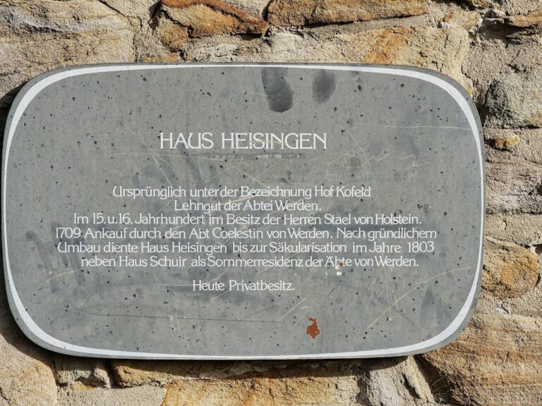 Haus Heisingen: A Medieval Estate and Manor Complex in Essen, Germany