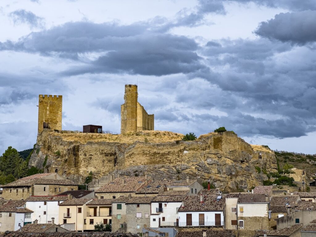 Castillo de Uncastillo: Medieval Fortification and Gothic Palace in Spain 1 Castillo de Uncastillo