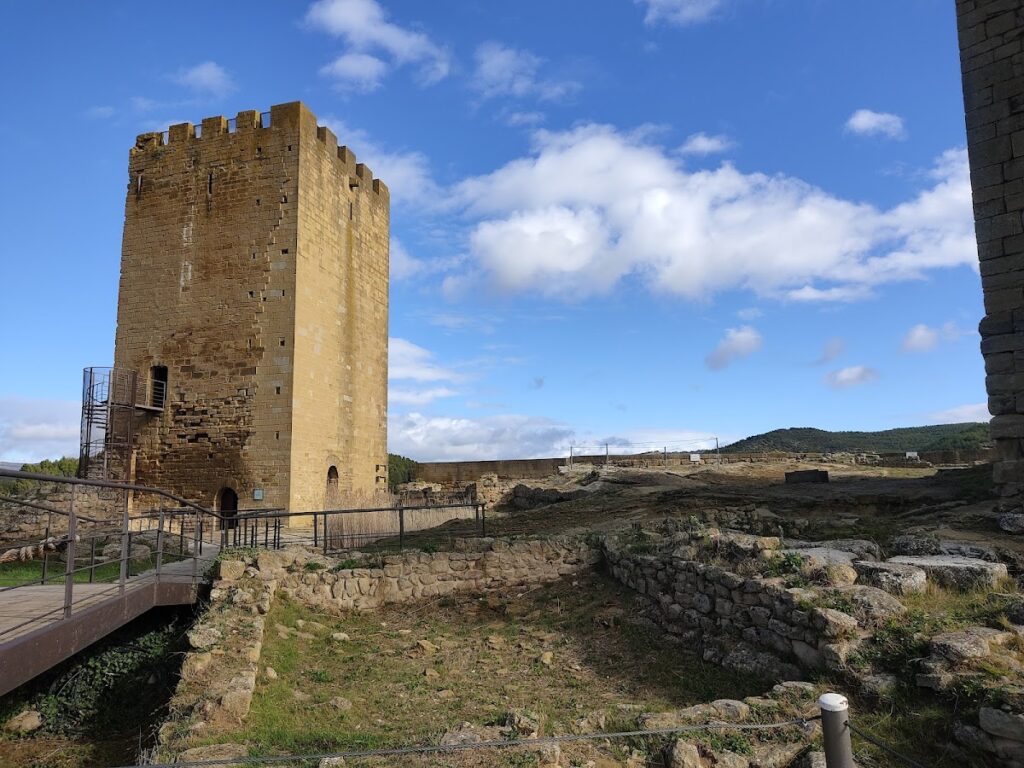 Castillo de Uncastillo: Medieval Fortification and Gothic Palace in Spain 2 Castillo de Uncastillo