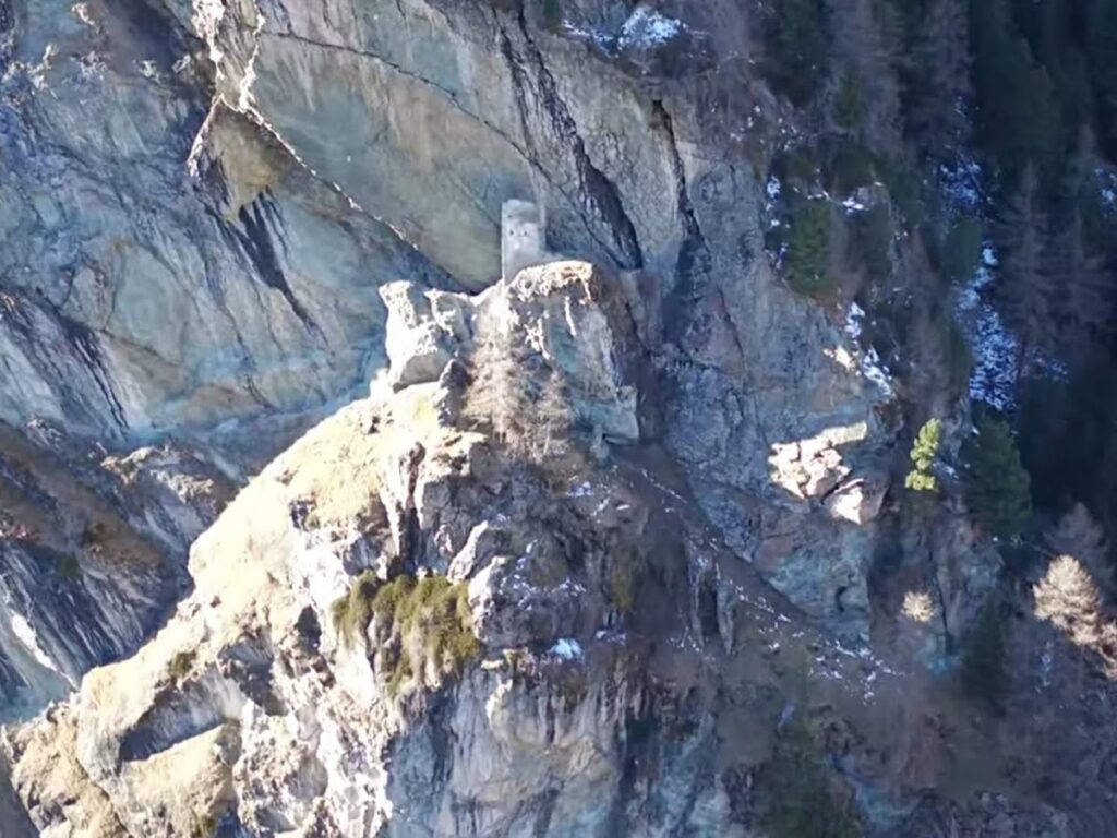 Marmels Castle: A Medieval Cave Castle in Switzerland 2 Marmels Castle
