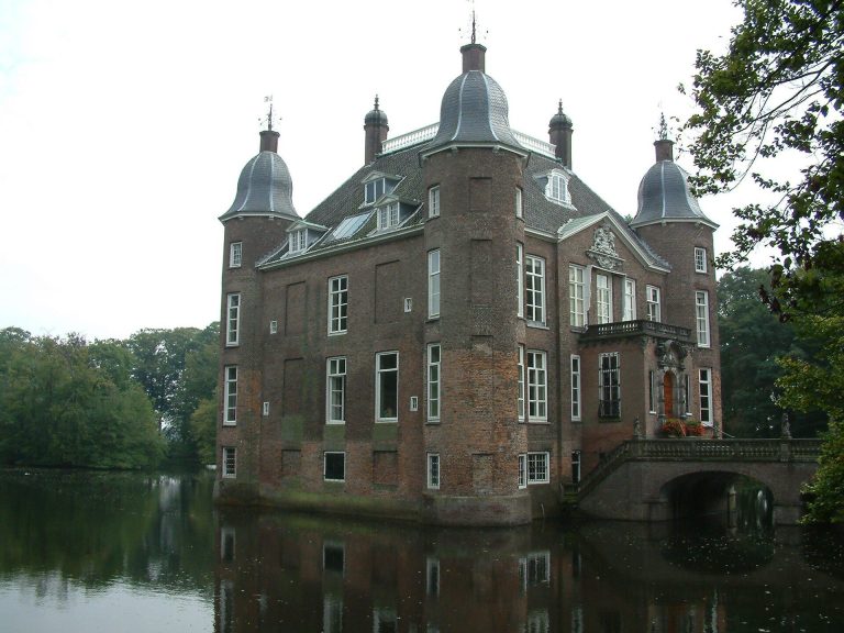 Biljoen Castle: A Sixteenth-Century Water Castle in the Netherlands