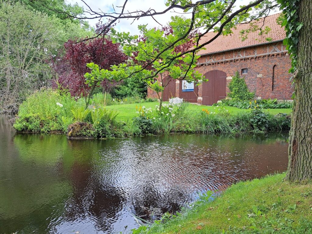 Haus Hameren: A Former Moated Castle in Billerbeck, Germany 2 Haus Hameren