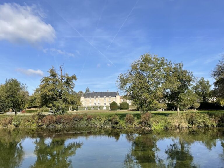 Château de Saint-Brice: a Historic Château and Park in France