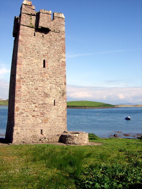 Carrickkildavnet Castle: An O’Malley Stronghold in Ireland
