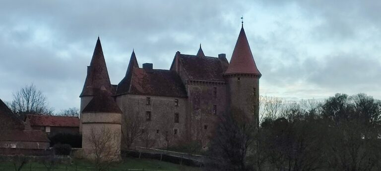 Chassy Castle: A medieval château in Clessy, France