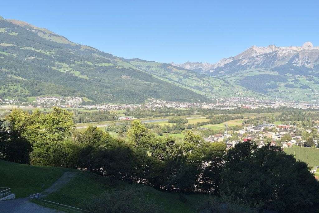 Vaduz Castle: Medieval Fortress and Princely Residence in Liechtenstein 4 Vaduz Castle