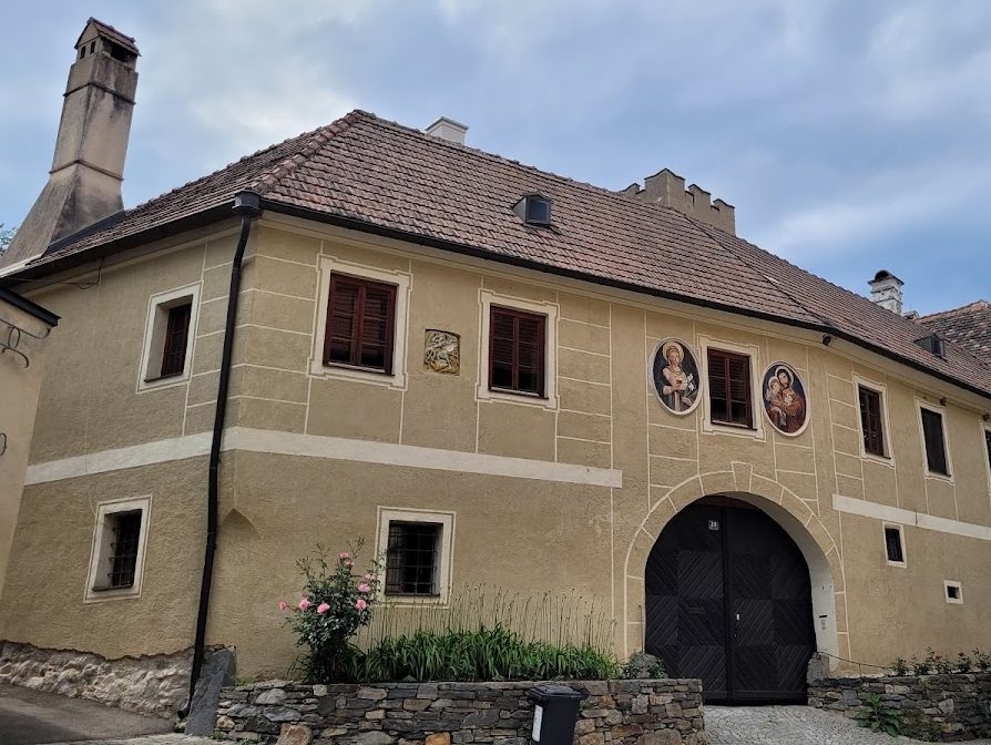 Schloss Schwallenbach: A Historic Castle and Palace in Austria 2 Schloss Schwallenbach