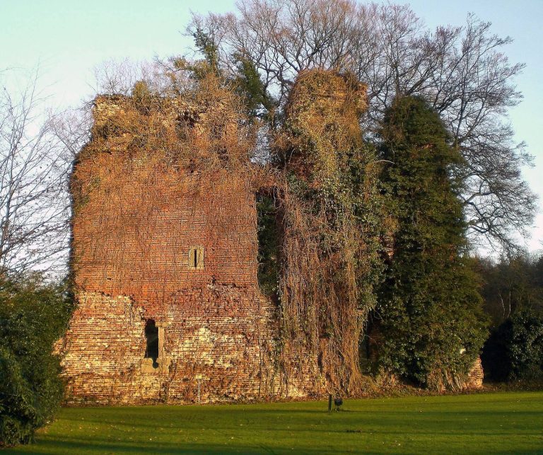 Burg Lage: A Medieval Episcopal Castle in Germany