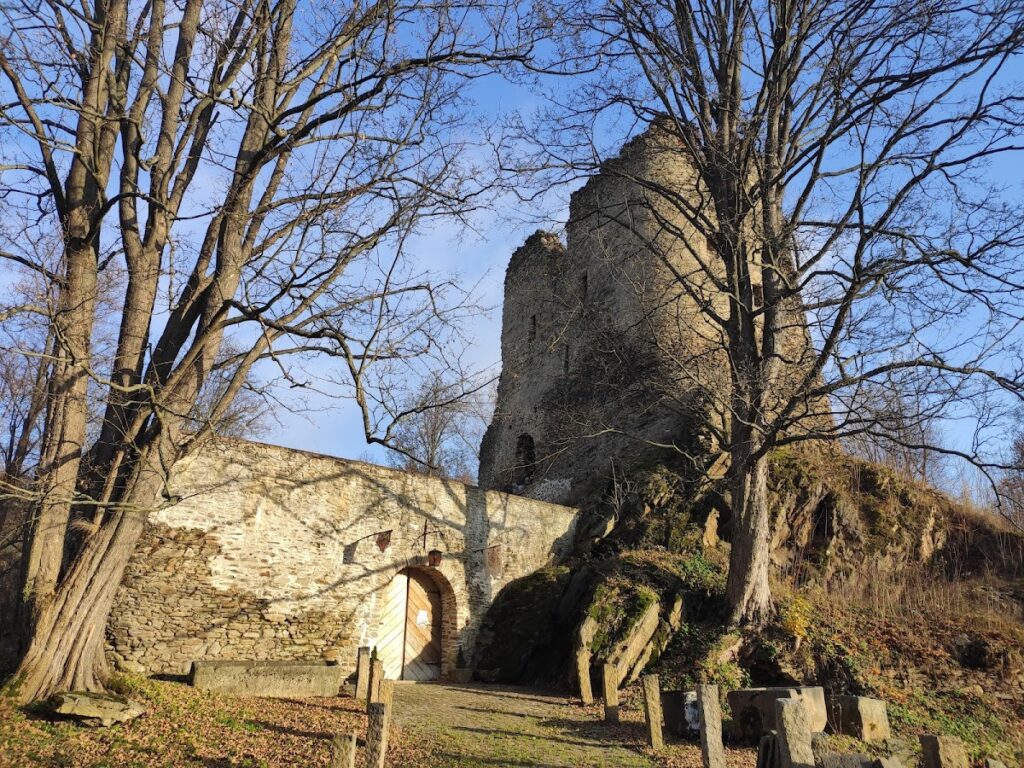 Świecie Castle: A Medieval Border Fortress in Poland 2 Świecie Castle