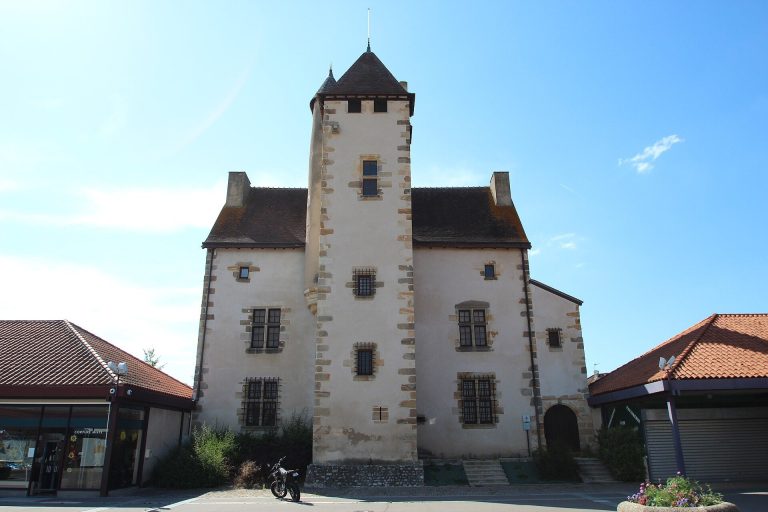Château de Bien-Assis: A Fifteenth-Century Fortified House in Montluçon