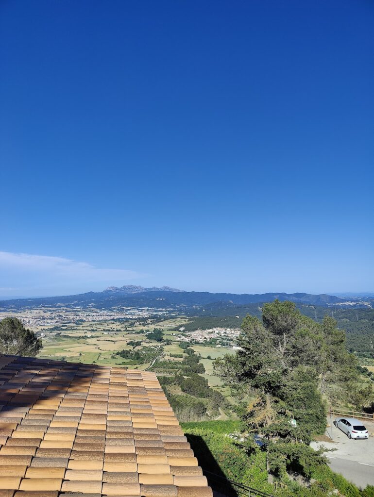 Montbui Castle: A Tenth-Century Frontier Fortress in Spain 4 Montbui Castle