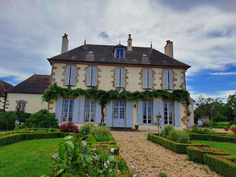 Château de Charnes: A Fortified Estate in France