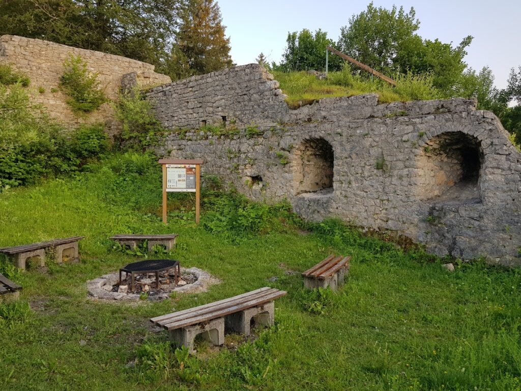 Ruine Baldenstein: A Medieval Spur Castle near Gammertingen 2 Ruine Baldenstein