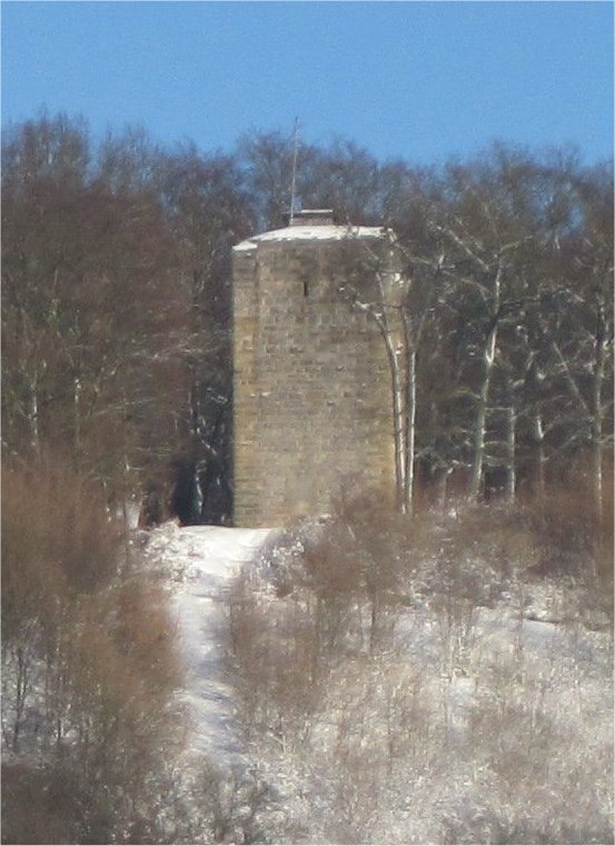 Scharfeneck Castle Ruin: A Medieval Spur Castle in Germany