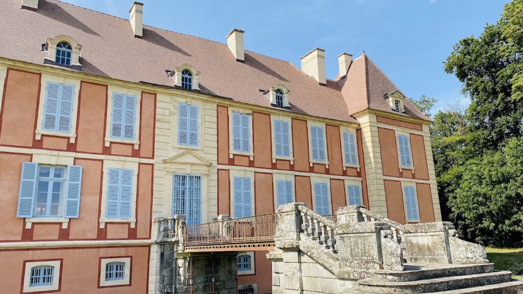 Epiry Castle: A Medieval Château in France 2 Château d'Epiry
