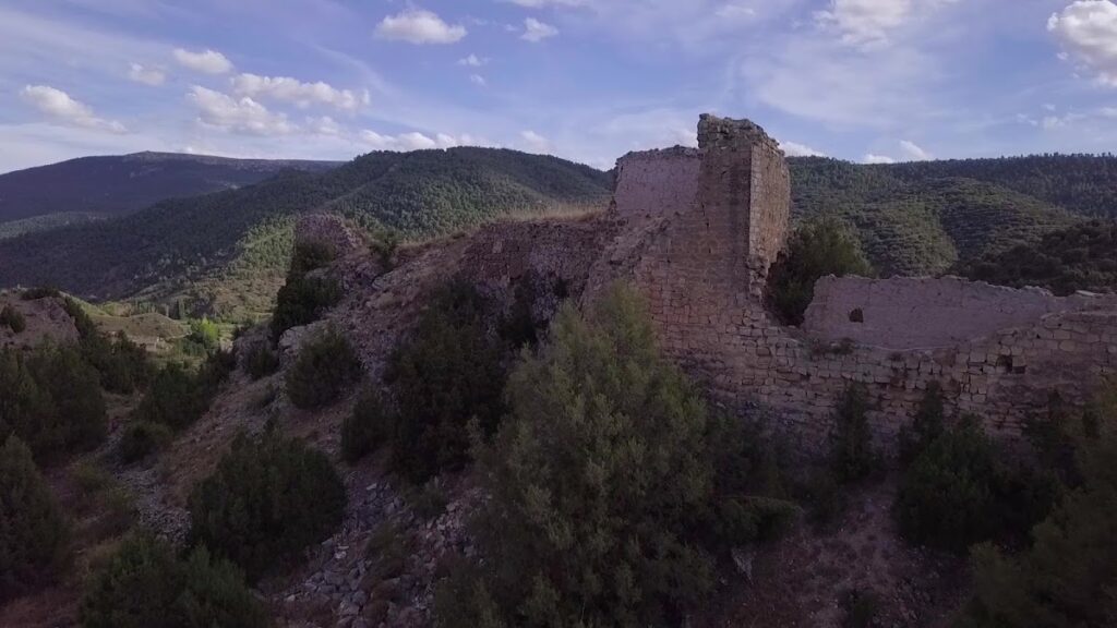 Castillo de Valacloche: A Thirteenth-Century Rock Castle in Spain 1 Castillo de Valacloche