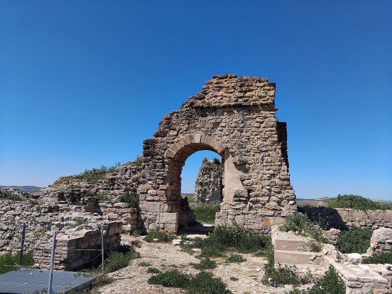 Castillo de Dos Hermanas: A Medieval Fortress near Montemayor, Spain