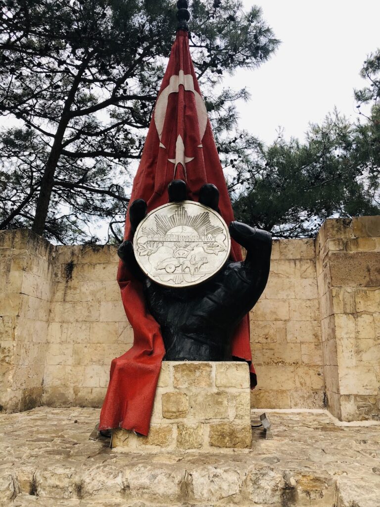 Maraş Castle: A Historic Fortress in Kahramanmaraş, Türkiye 3 Maraş Castle
