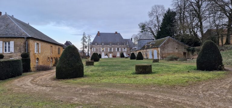 Château de Saint-Marceau: A Defensive Residence in France