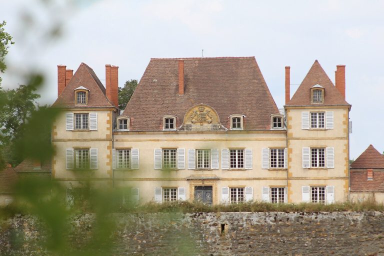 Château de Selore: A Burgundian Fortress and Renaissance Residence in France
