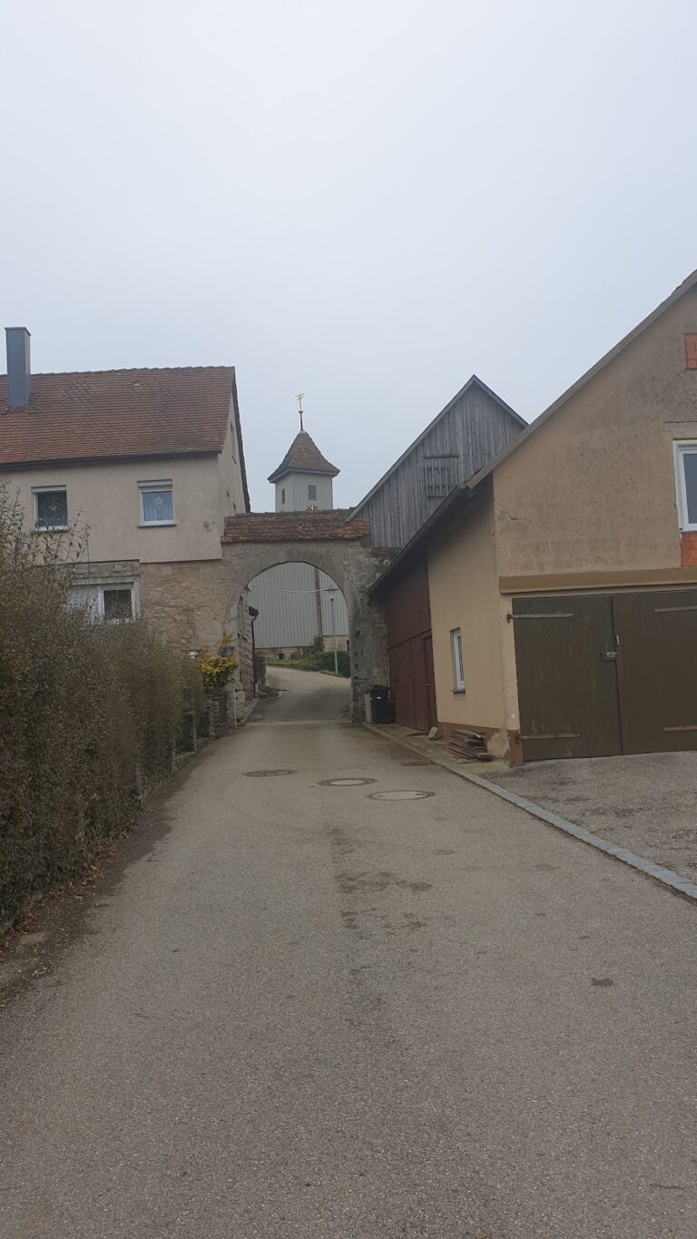 Burg Lobenhausen: A Medieval Hilltop Castle in Germany