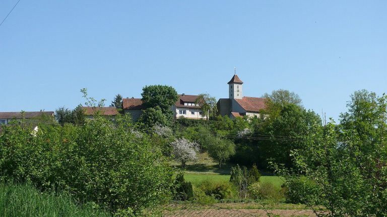 Burg Lobenhausen: A Medieval Hilltop Castle in Germany
